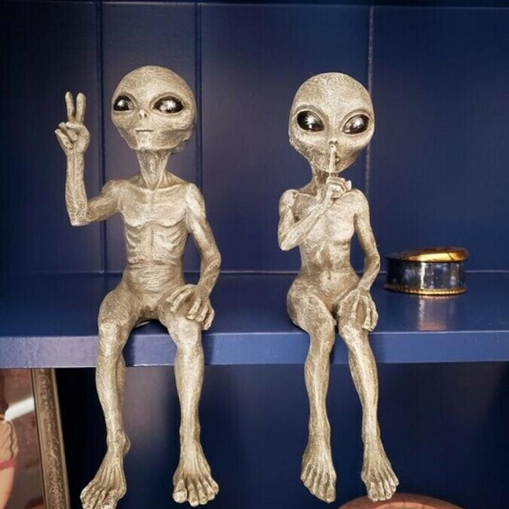 Alien Garden Statue | Stornfield