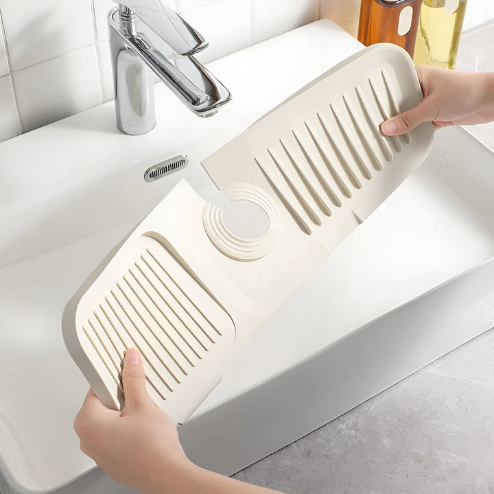 Silicone splash guard for faucet – Practical drip mat | Ideal for kitchen & bathroom | Stornfield