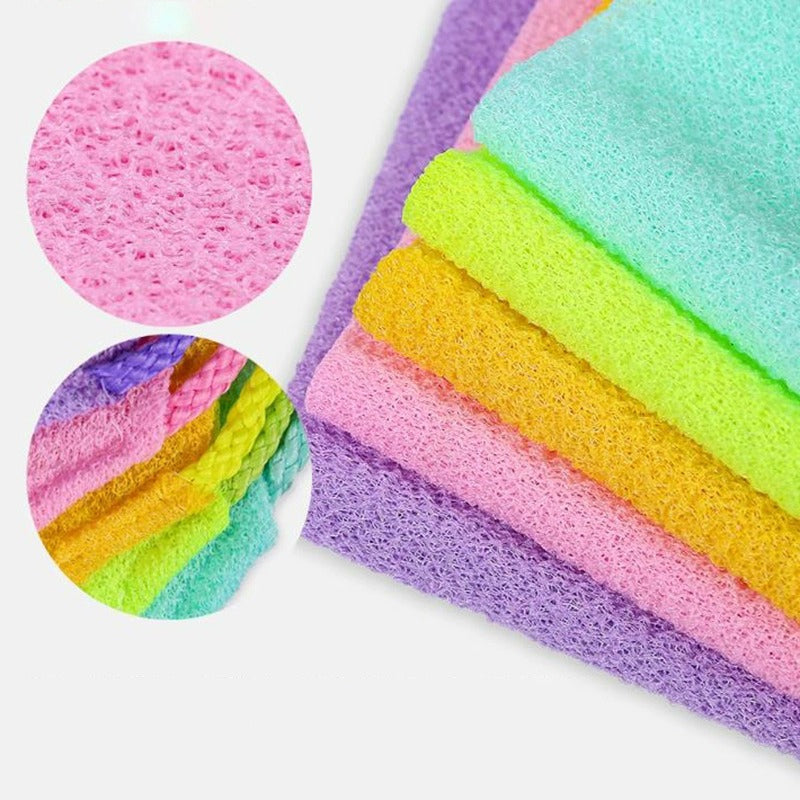 Stretchable Back Rub Bath Towel | Stornfield
