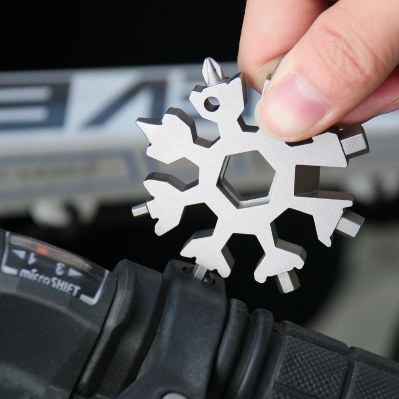Saker 18-in-1 Snowflake Multi-Tool | Stornfield