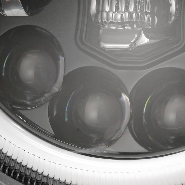 Stornfield | 7 Inch Skull LED Headlight