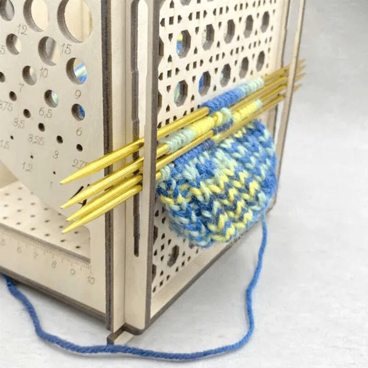 All-in-One Wooden Bowl – Multifunctional Knitting Tool | Stornfield
