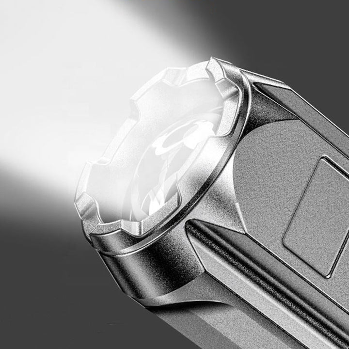 Powerful LED flashlight | Stornfield