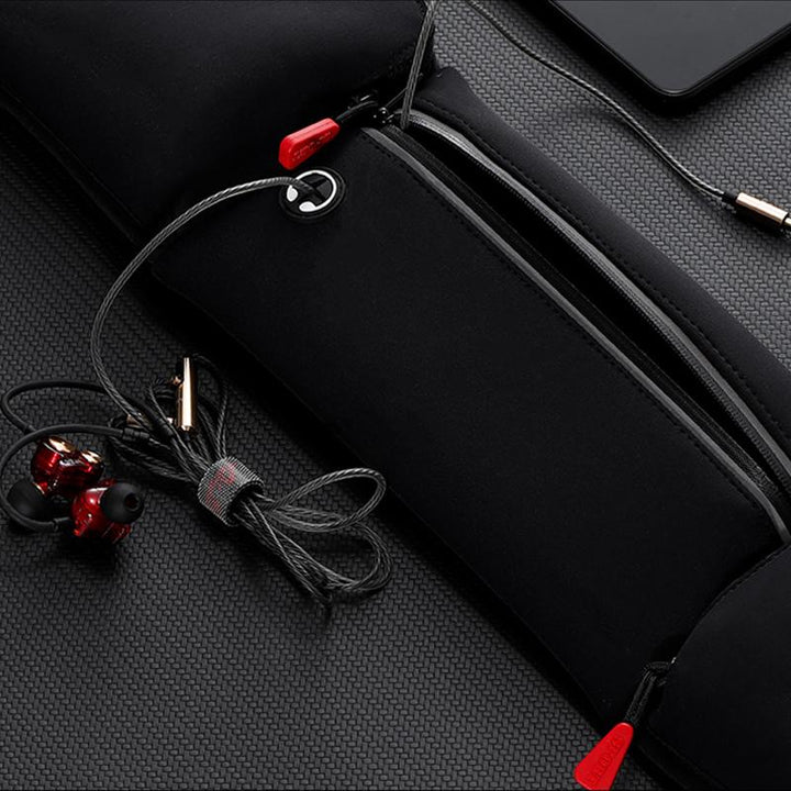Sport-waist-bag with large kettle outdoors | Stornfield