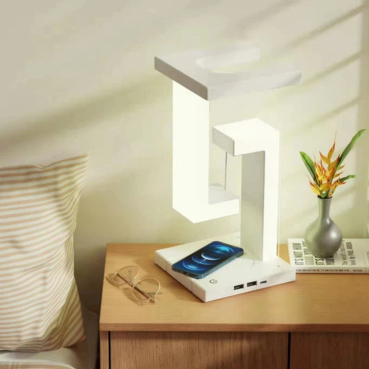 Stornfield | Wireless Charger - GlowCharge - Fast Charging - Magical Room Ambiance