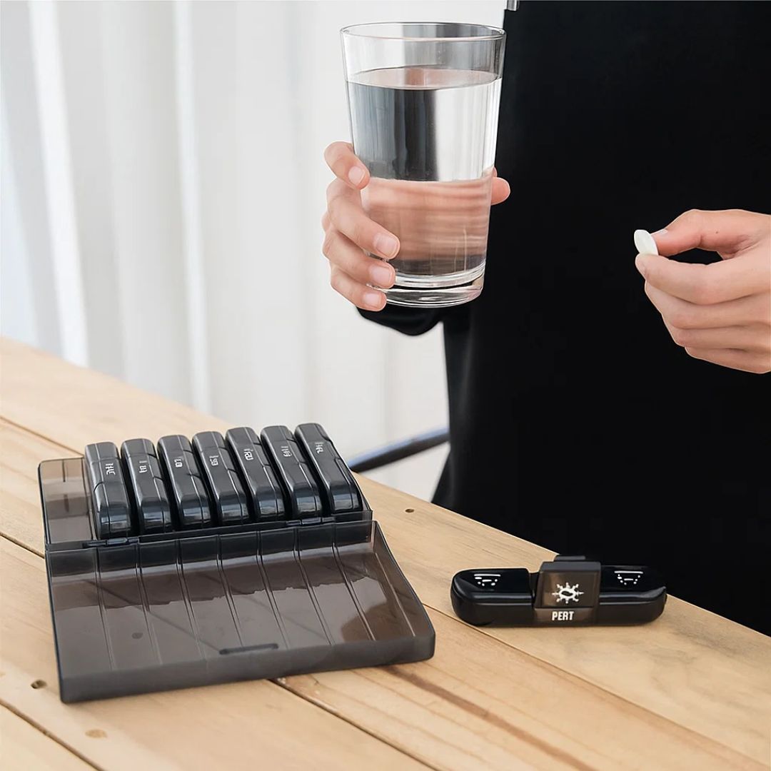 MediTrack | Weekly Pill Organizer – Improves Medication Adherence - Large and Easy-Open Compartments – Durable and BPA-Free – Travel & Seniors Stornfield