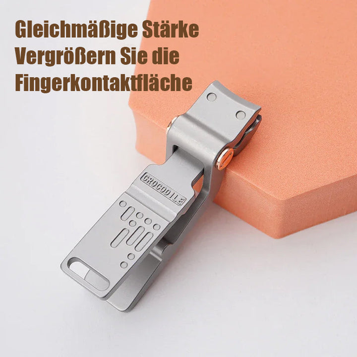 Crocodile Nail Clipper | Stornfield