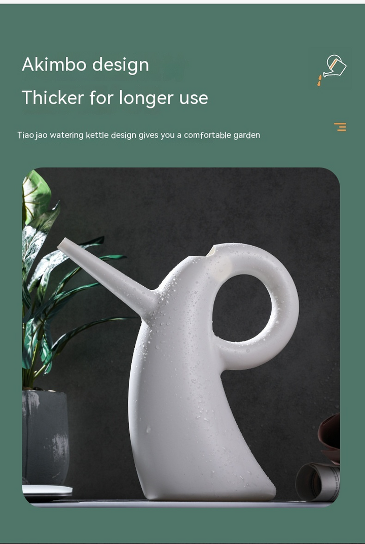 Stornfield | Watering can with extended spout – Elegant design for precise watering