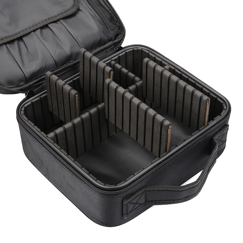 Stornfield | Makeup storage bag with adjustable compartment
