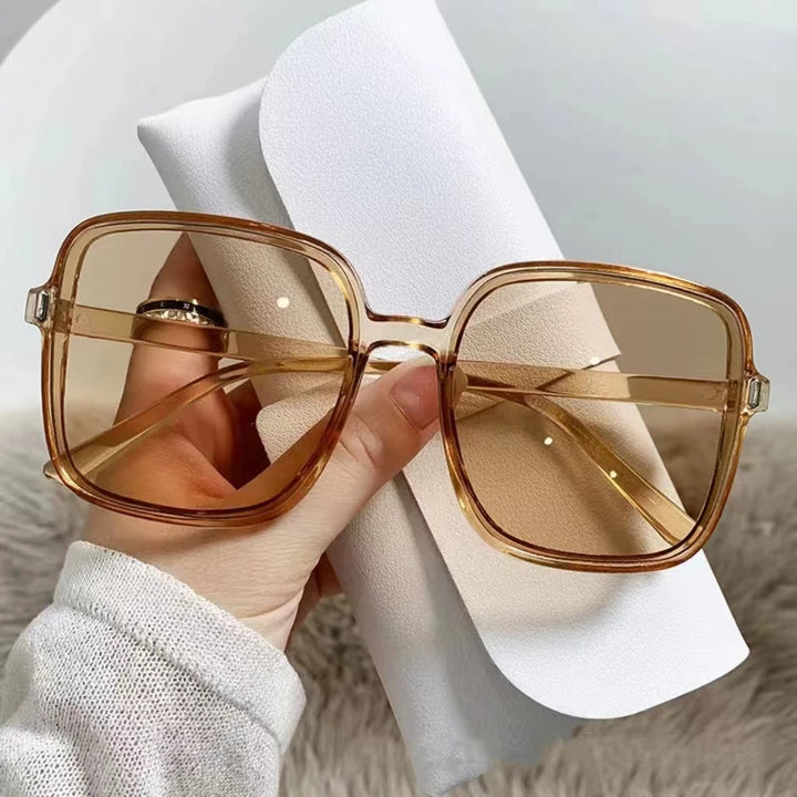 Sheena Sunglasses | Oversized & Classic | Stornfield