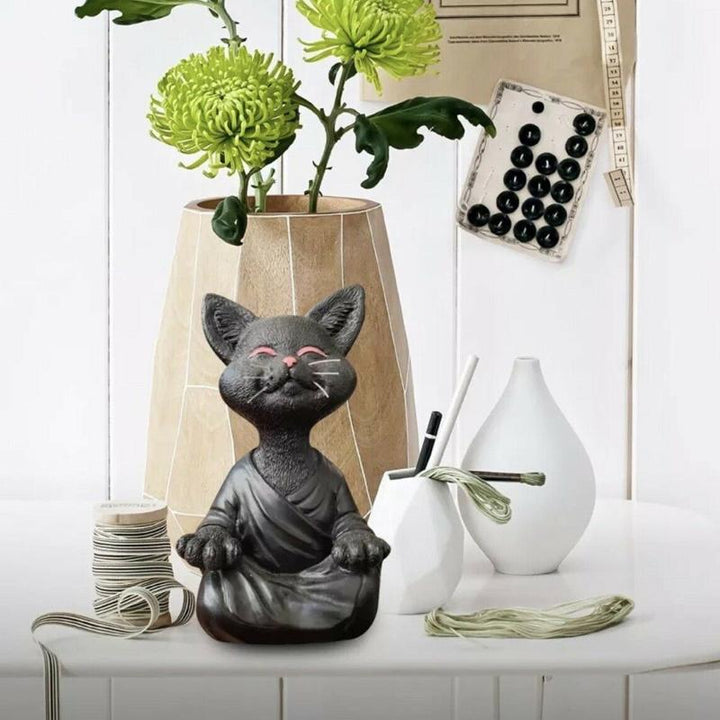 Stornfield | Happy Buddha Cat