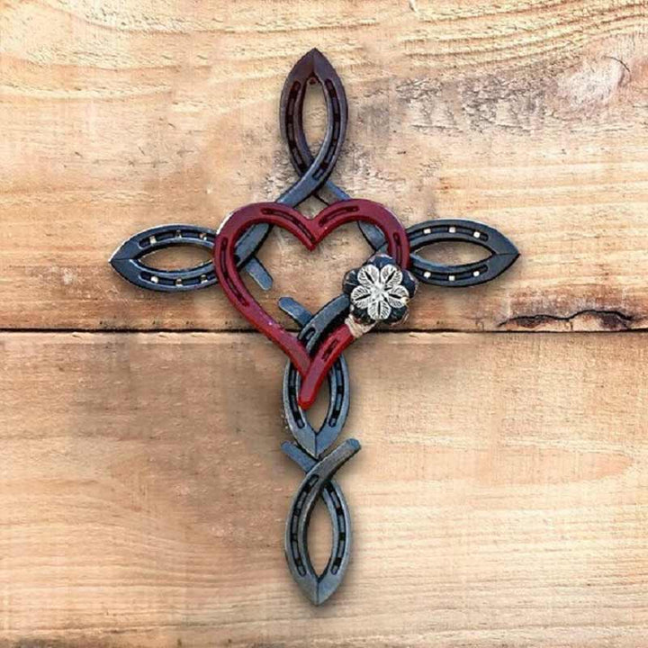 Stornfield | Horseshoe with heart