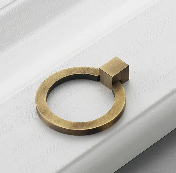 Bronvella ArcRetro Furniture Handle in Antique Copper Stornfield