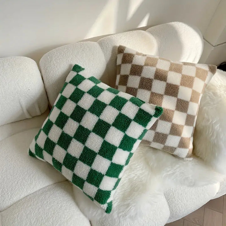 Stornfield | Checked Faux Fur Pillowcase