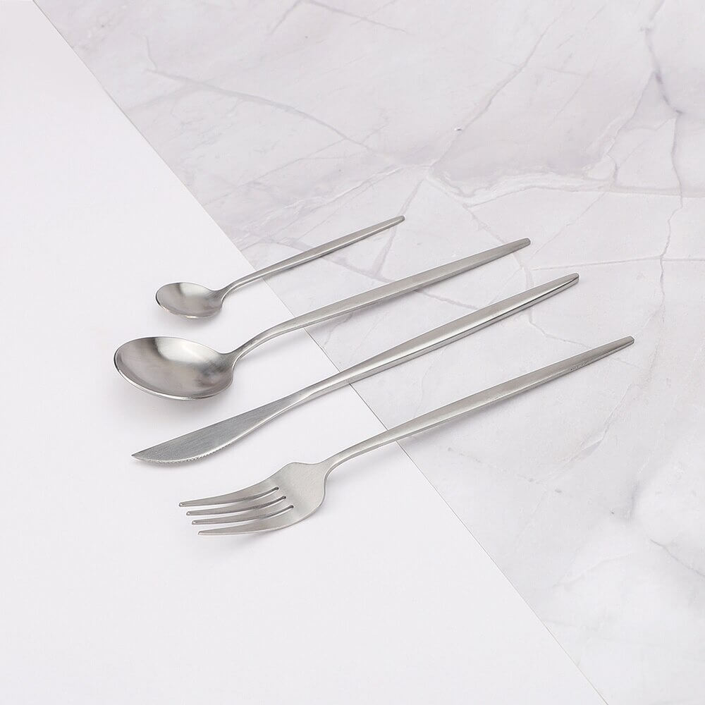 Stornfield | Modern Silverware Set