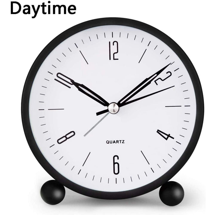 Stornfield | 4" Super Silent Non-Ticking Analog Clock with Nightlight