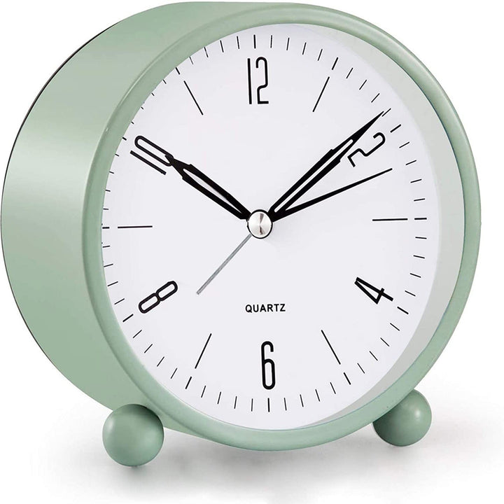 Stornfield | 4" Super Silent Non-Ticking Analog Clock with Nightlight