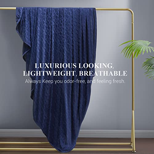 Q-Max > 0.5 Cooling Blanket – Double-Sided  Fabric for All-Season Comfort | Stornfield