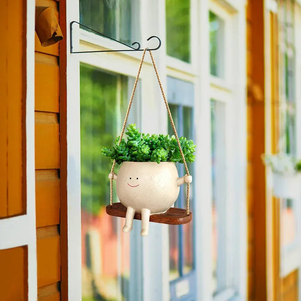 Happy Buddy Hanging Plant Pot | Stornfield