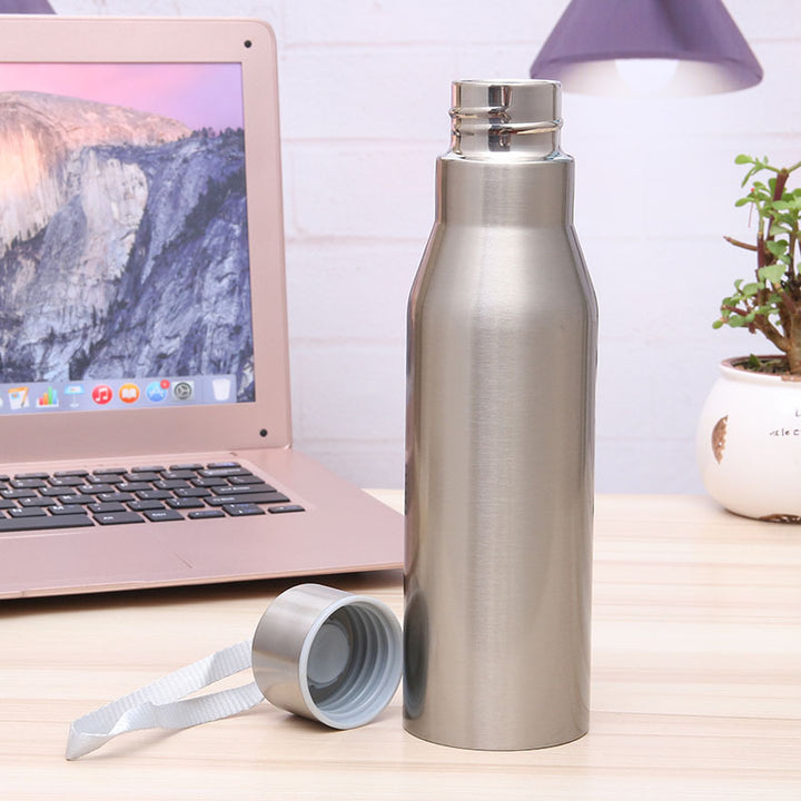 Women's stainless steel water bottle with innovative insulation system Stornfield