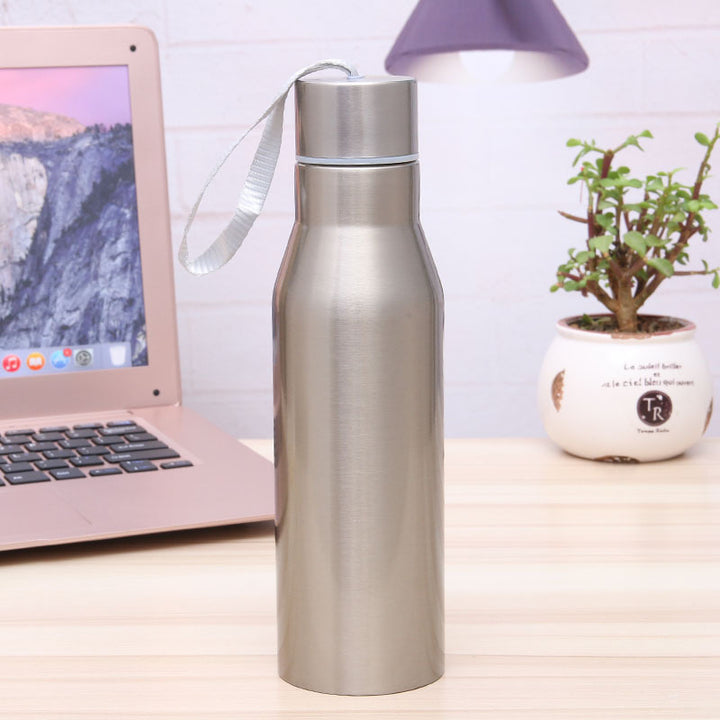 Women's stainless steel water bottle with innovative insulation system Stornfield