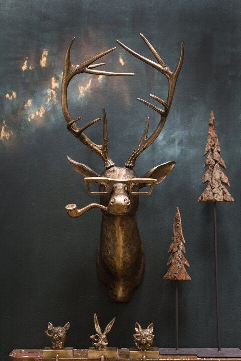 ArtBeest Animal Head Wall Decoration – Hand-Painted Playful Figures Made of Resin | Stornfield