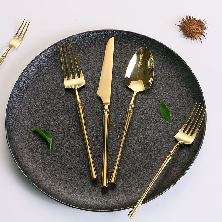 Stornfield | Classic stainless steel set with elegant handles