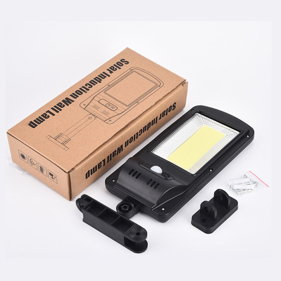 Stornfield | Solar Street Light with 4000 Lumens (Liquidation Sale)