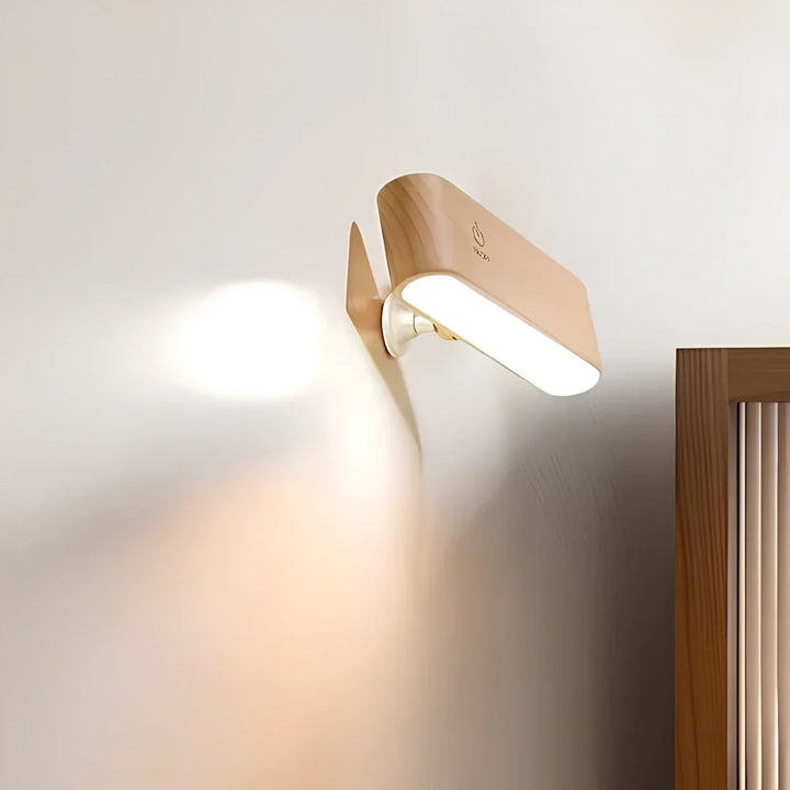 Pivot Motion Spot Light | Stornfield