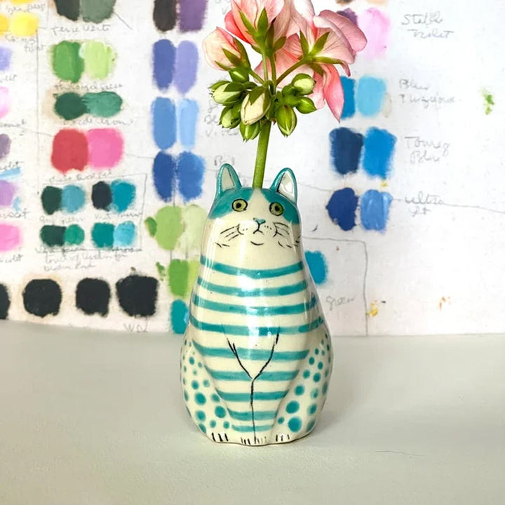 Stornfield | Dotted Cat Vase