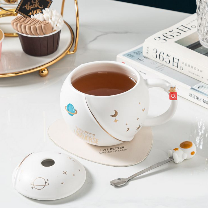 Creativity Ceramics Astronaut Planet Cups with Lid and Spoon | Stornfield