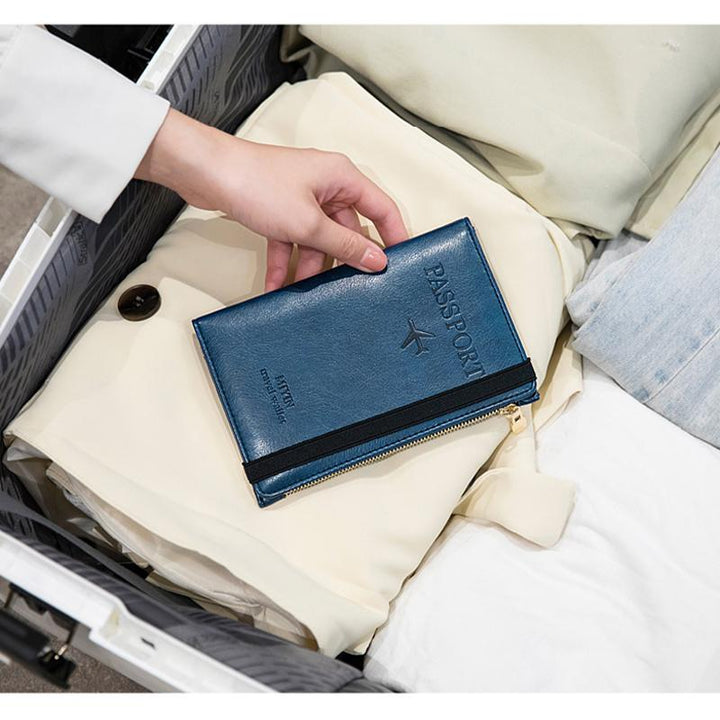 Men's Leather Passport Wallet with RFID Blocking | Stornfield