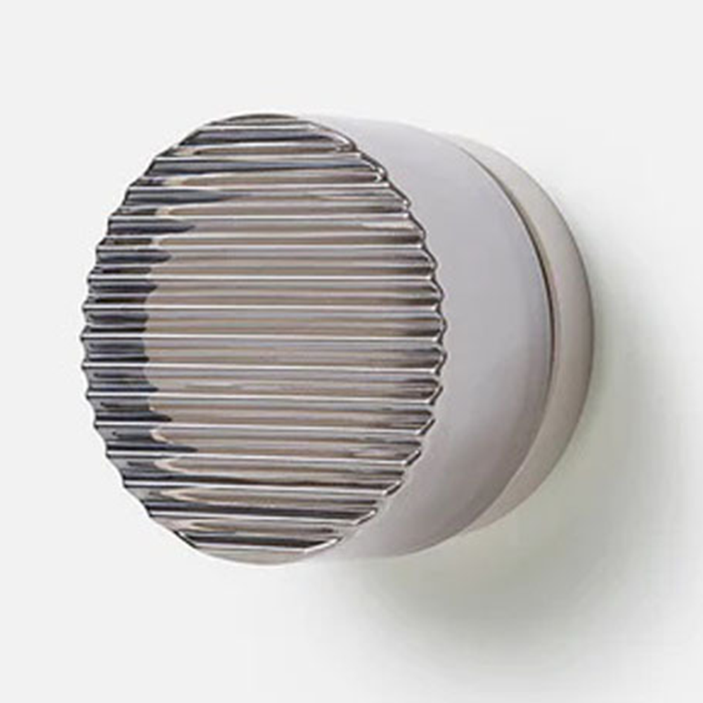 Modern LED Wall Light – Elegant Design for Living and Bedroom | Stornfield