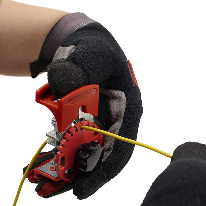 Hand-held quick stripping pliers | Stornfield