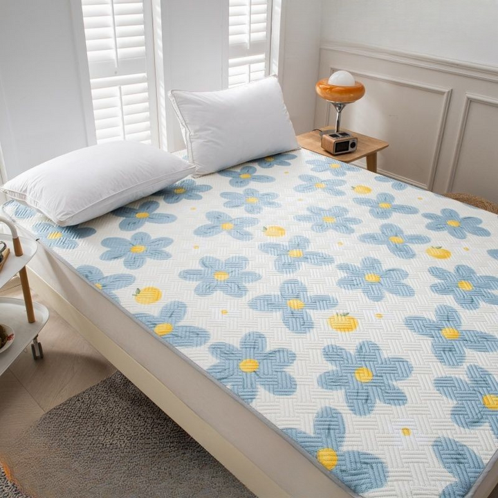 Dog Cooling Mat Indoor Outdoor Bed Pad | Stornfield