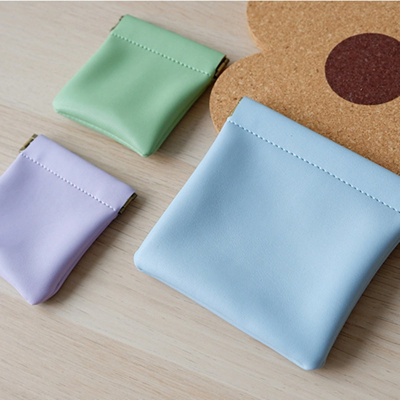 Cosmetic bag made of PU leather | Stornfield