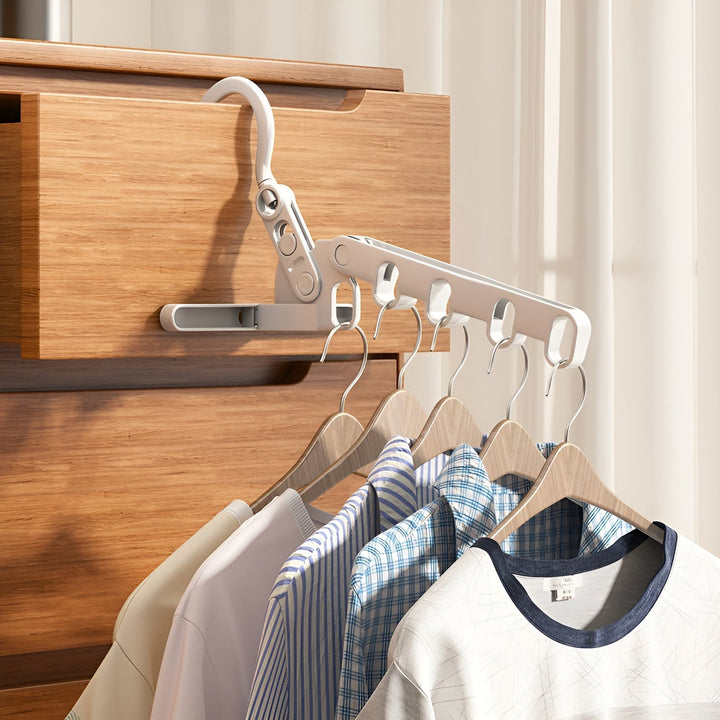 HangProx Hangers — Never wrinkled clothes while traveling again, always perfectly styled and super space-saving! | Stornfield