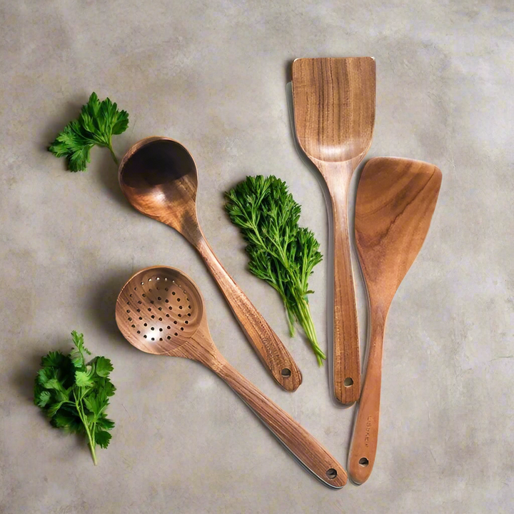 TeakChef Kitchen Set – Durable Antibacterial Kitchen Utensils made of Teak Wood | Stornfield