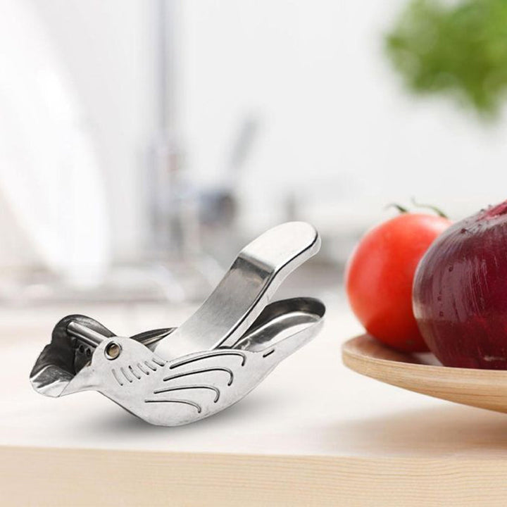 Bird-shaped lemon squeezer made of stainless steel | Stornfield