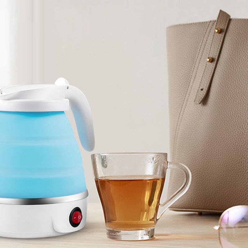 Portable Electric Kettle With Universal Plug | Stornfield