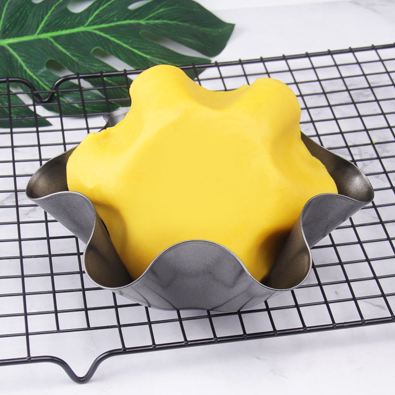 Petal Shape Carbon Steel Baking Bowl | Stornfield