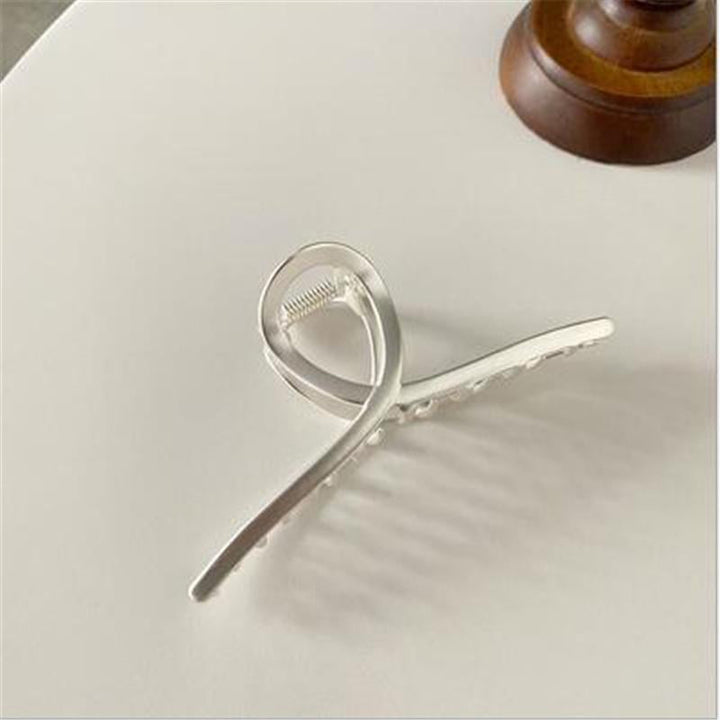 Metal Hairpin Simple Hairstyle | Stornfield