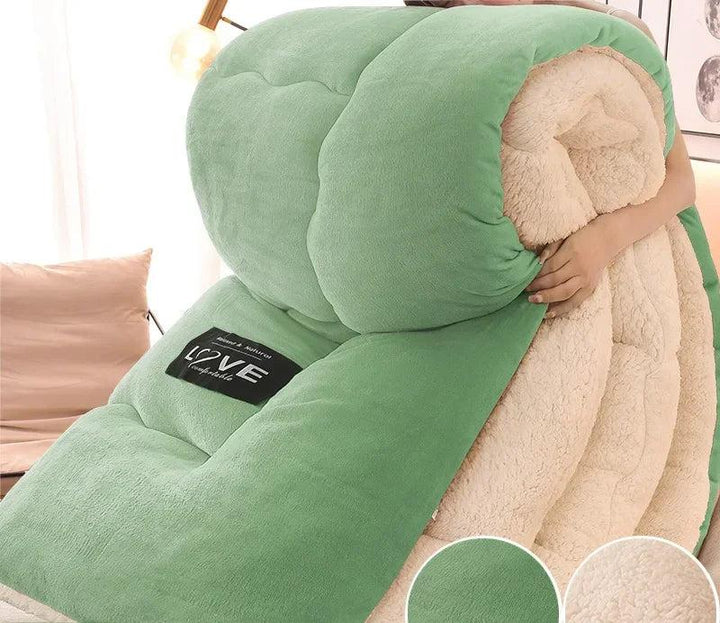 Ultimate Winter Comfort Blanket with Double-Layer Flannel Fleece | Stornfield