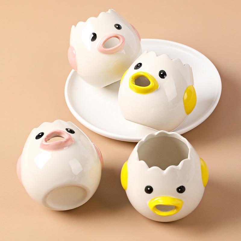 Cartoon egg yolk separator | Stornfield