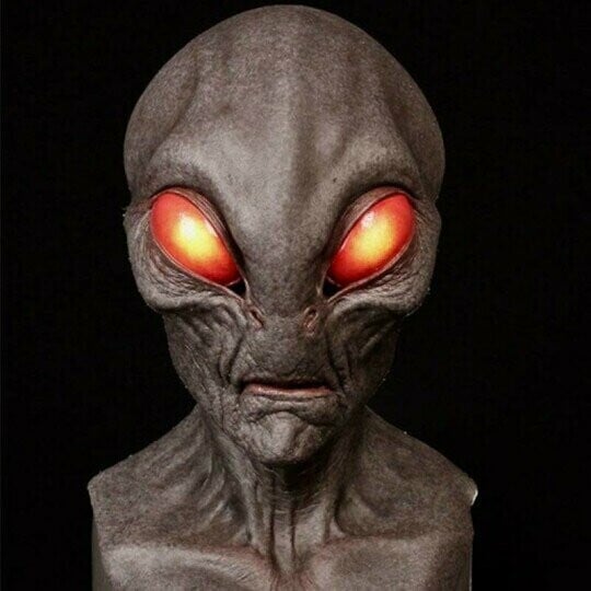 Alien-Mask | Realistic Halloween Costume Accessories | Stornfield