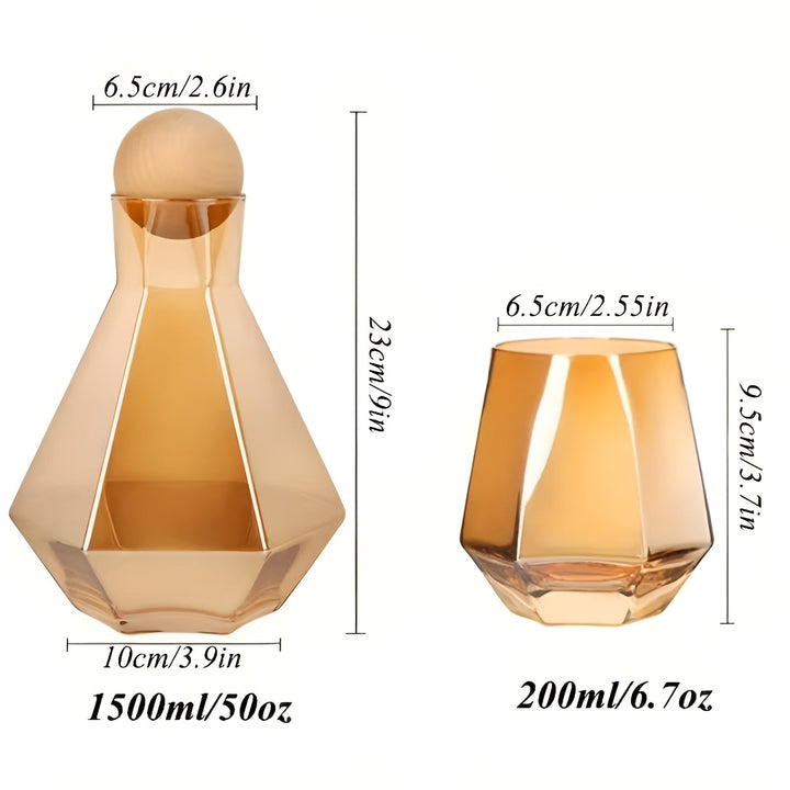 Diamond glass carafe set with 4 glasses – modern and decorative | 5-piece set with lids for water, juice, and wine | Stornfield