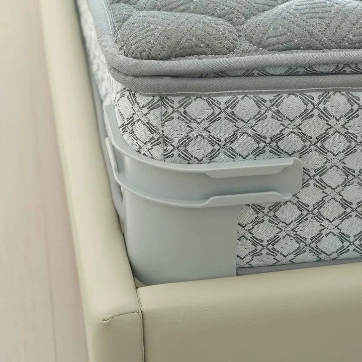 Stornfield | 4-piece bed sheet holder set – secure hold for all mattress sizes