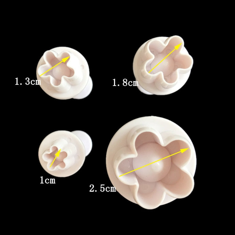 4pcs Plum Blossom Flower Fondant Cutter | Stornfield