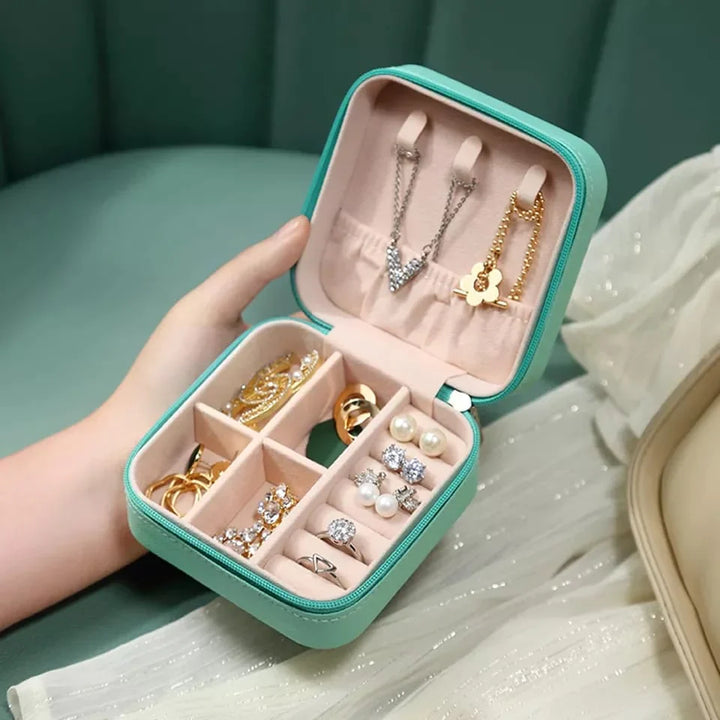 Portable Jewellery Box Organizer Travel Jewelry Storage Case for Earrings Necklace Stornfield