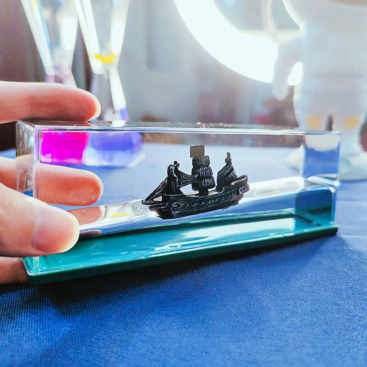 Stornfield | The Unsinkable Ship